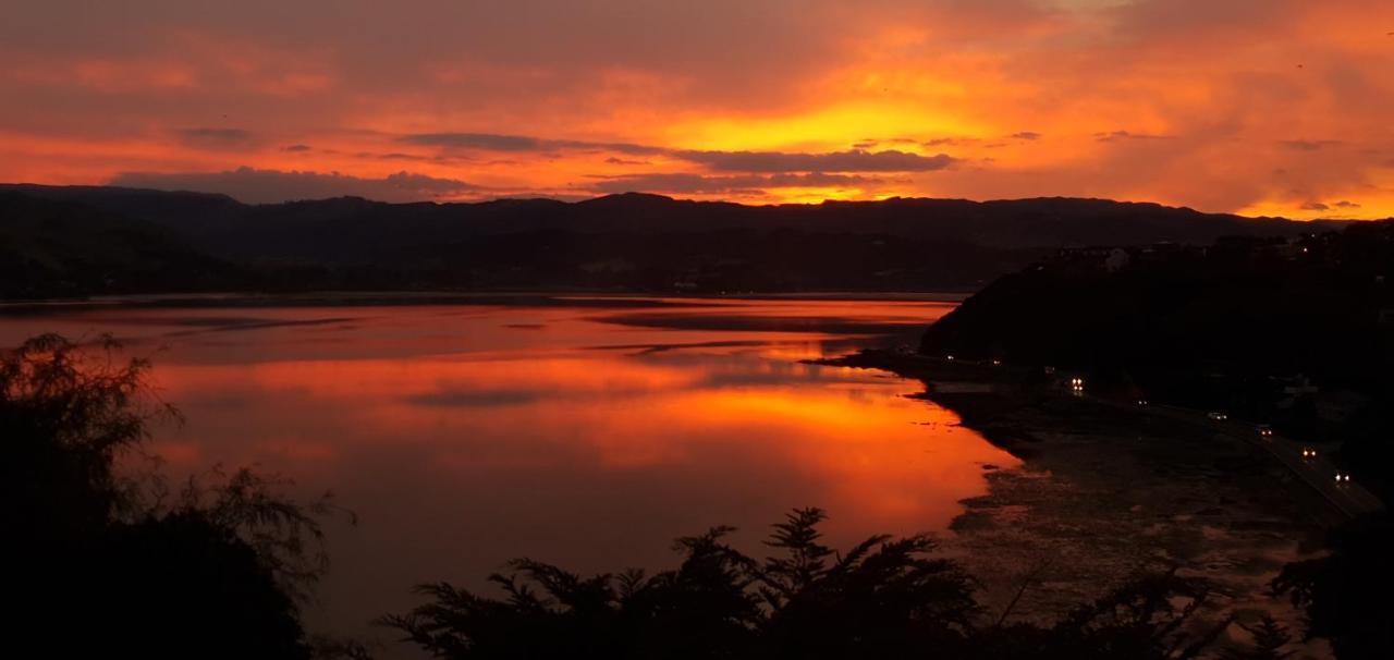 Apartmán Whitby Sea View Porirua Exteriér fotografie